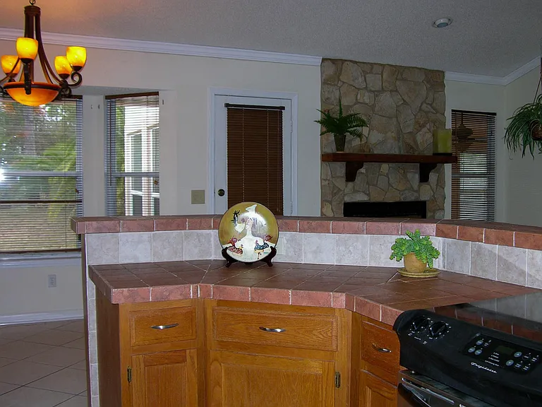 3310 Heron Dr N — Photo 8