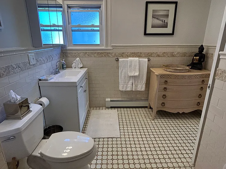 1211 Grand Ave #4 — Photo 9