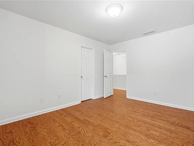 6147 Bellewood Ash Ln — Photo 22
