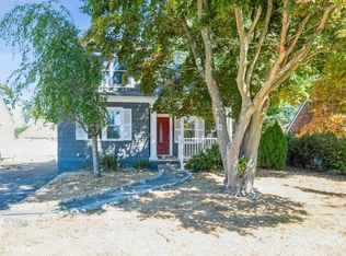 25 Vollmer Ave, Norwalk, CT 06851