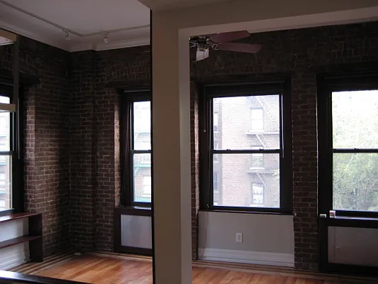 Rented by Piper-Cadmium | media 24