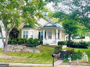 20 Arendt Park Ln, Newnan, GA 30263