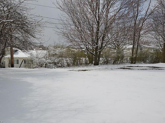 4th image of 7224 Somerville Dr