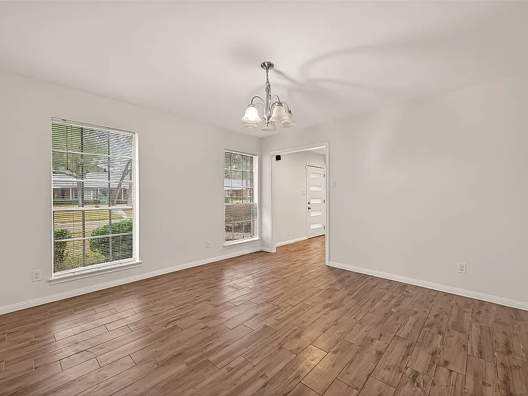 422 Willow Vista Dr — Photo 8