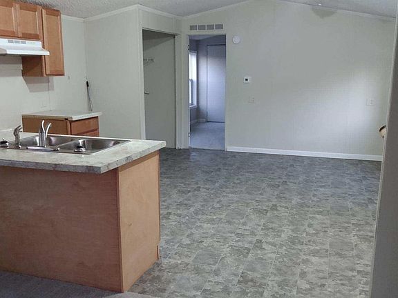 4th image of 571 S 96th Ave