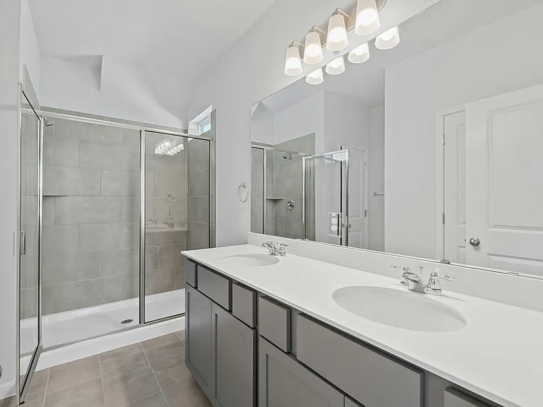 209 Cherry Blossom Ln — Photo 16