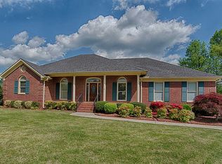 992 Gilstead Cir SE, Huntsville, AL 35802