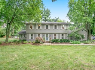 6917 Bridgewater Dr SE, Grand Rapids, MI 49546