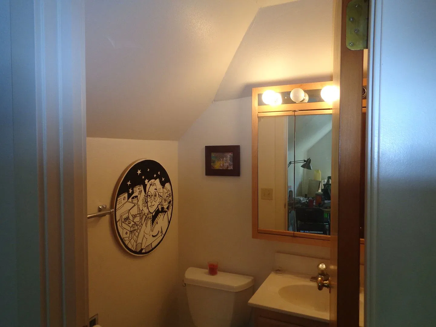 810 — Photo 4