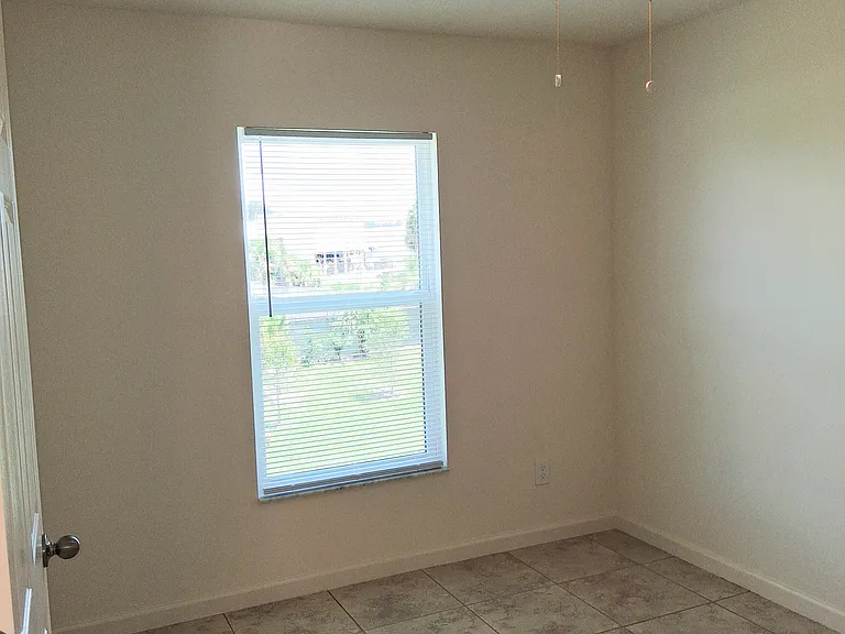803 Angela Ave #202 — Photo 10