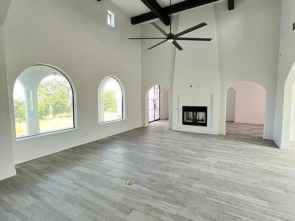 5th image of 1132 Provence Pl