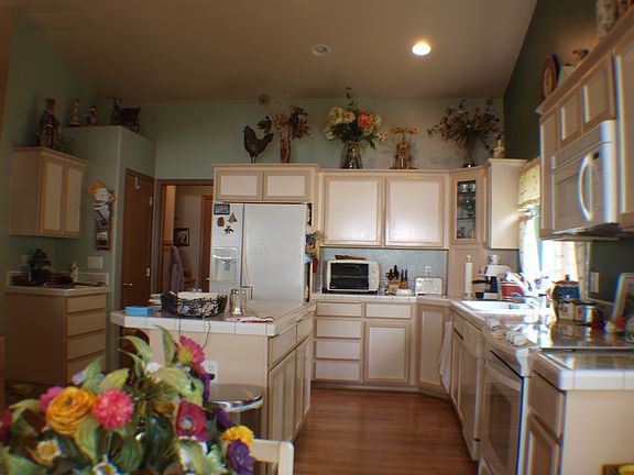 4th image of 23405 49th Ave E