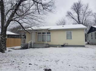 1403 E 2nd St, Joplin, MO 64801