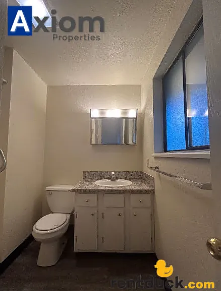 Syringa Terrace — Photo 49