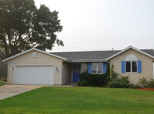 477 Ventura Ln, Whitewater, WI 53190