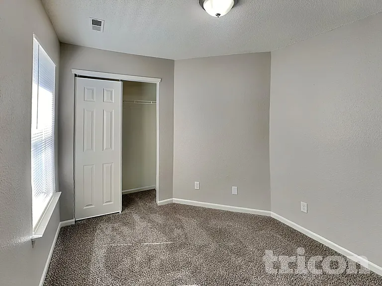 6750 Kinnerton Dr — Photo 12