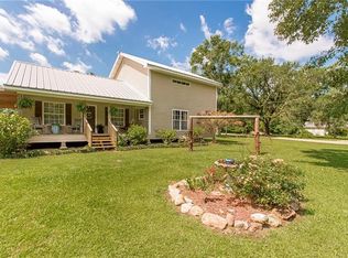 18090 Helg Ln, Ponchatoula, LA 70454