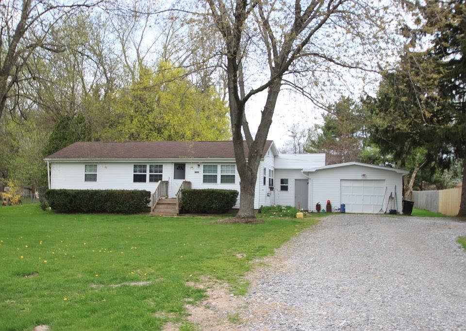 1st image of 17233 Elizabeth Dr
