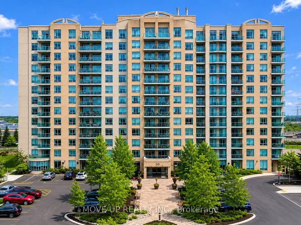 39 Oneida Cres S, Richmond Hill, ON