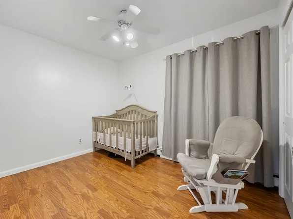 159 Seneca Avenue image 14 of 34