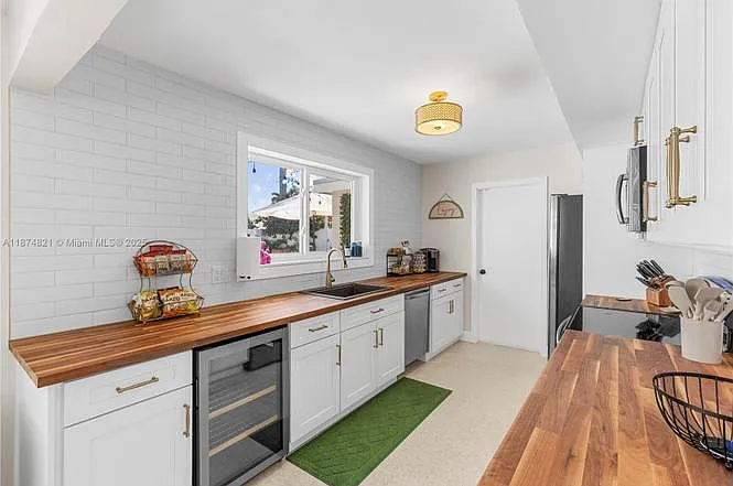 1116 SE 13th Ct — Photo 15