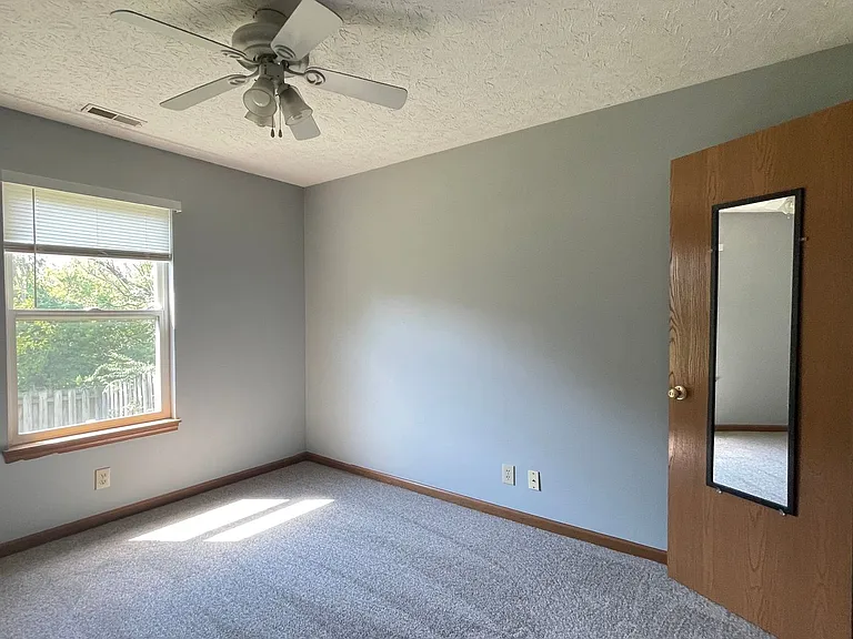 2417 Depauw Dr — Photo 11