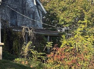 606 11th St, Charleroi, PA 15022