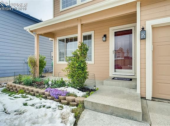 3rd image of 8023 Radcliff Dr