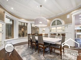 1350 N La Salle Dr #CH, Chicago, IL