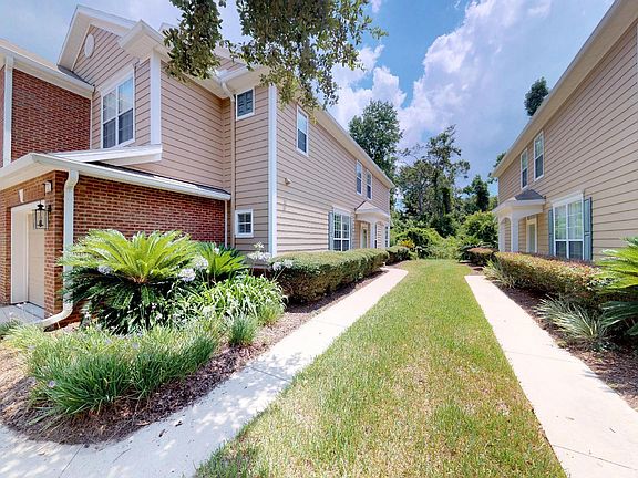2nd image of 13533 Stone Pond Dr