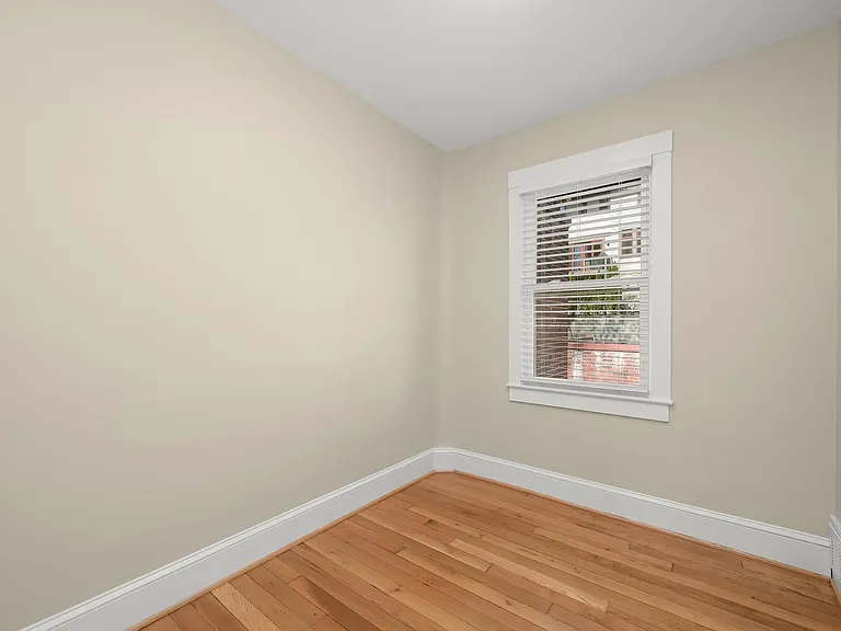 5031 V St NW — Photo 15