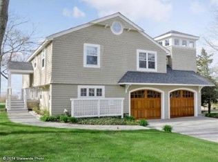 136 Wings Neck Rd, Pocasset, MA 02559