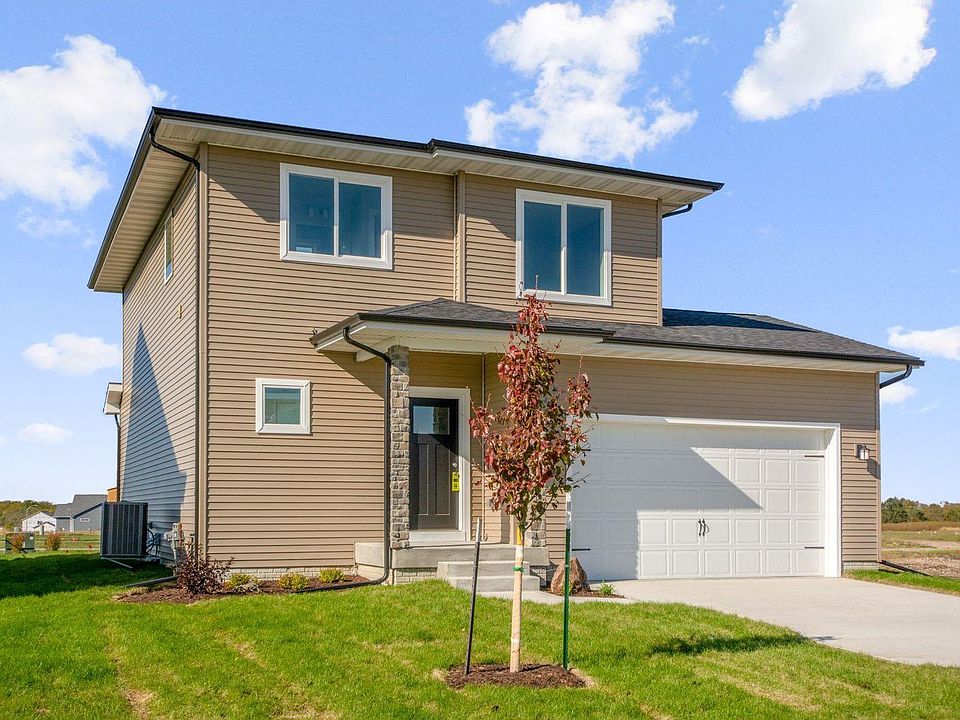 1st image of 3510 NE Winding Trail Dr