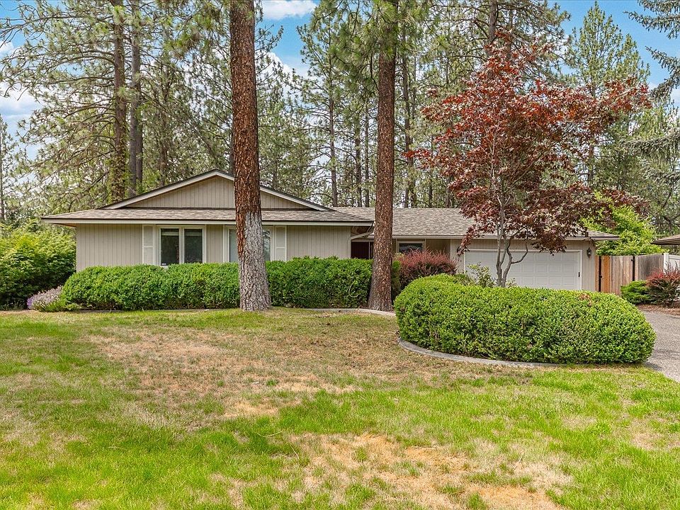 1st image of 1006 W Bellwood Dr