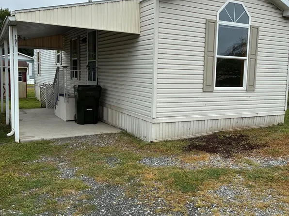 101 Bordic Rd, Reading, PA 19606