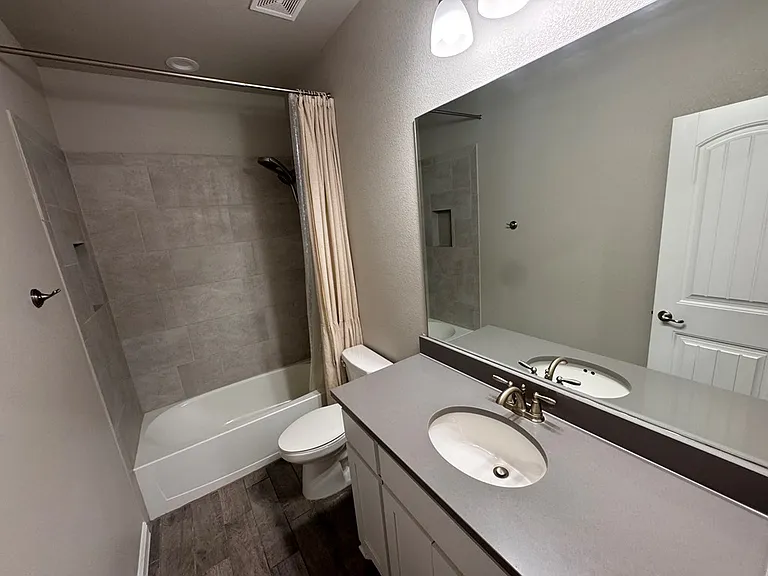3217 Blue Quail Ct — Photo 32