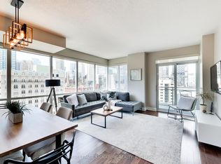 116 George St #905, Toronto, ON M5A3S2