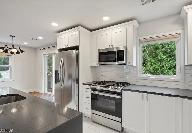299 Springfield Ave — Photo 9