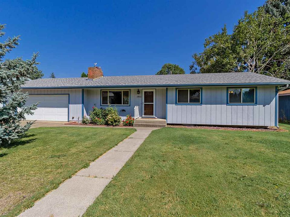 1st image of 19011 E Nixon Ave