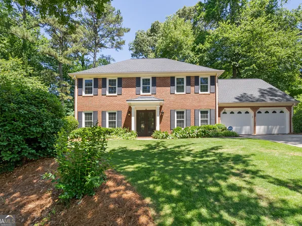 1850 Linnet Ct NE, Roswell, GA 30075