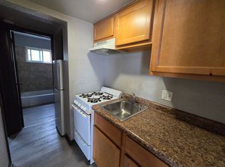 822 N 25TH ST, Milwaukee, WI 53233
