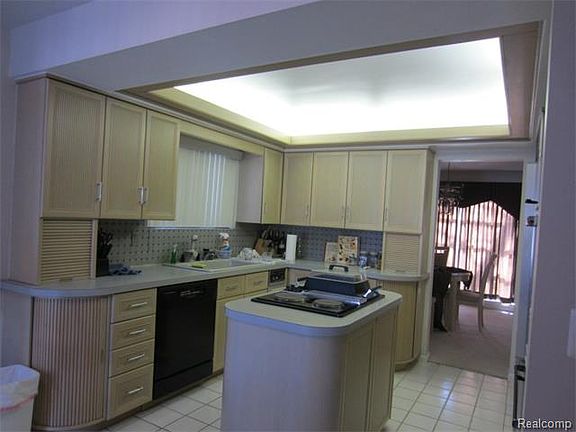 3rd image of 31480 Hunters Circle Dr #1