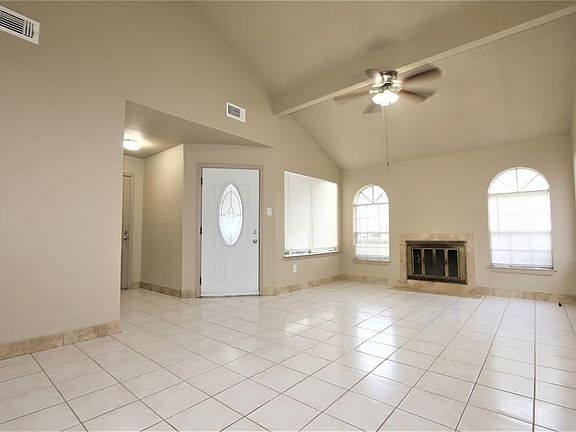 2nd image of 13211 Pebblewalk Cir N