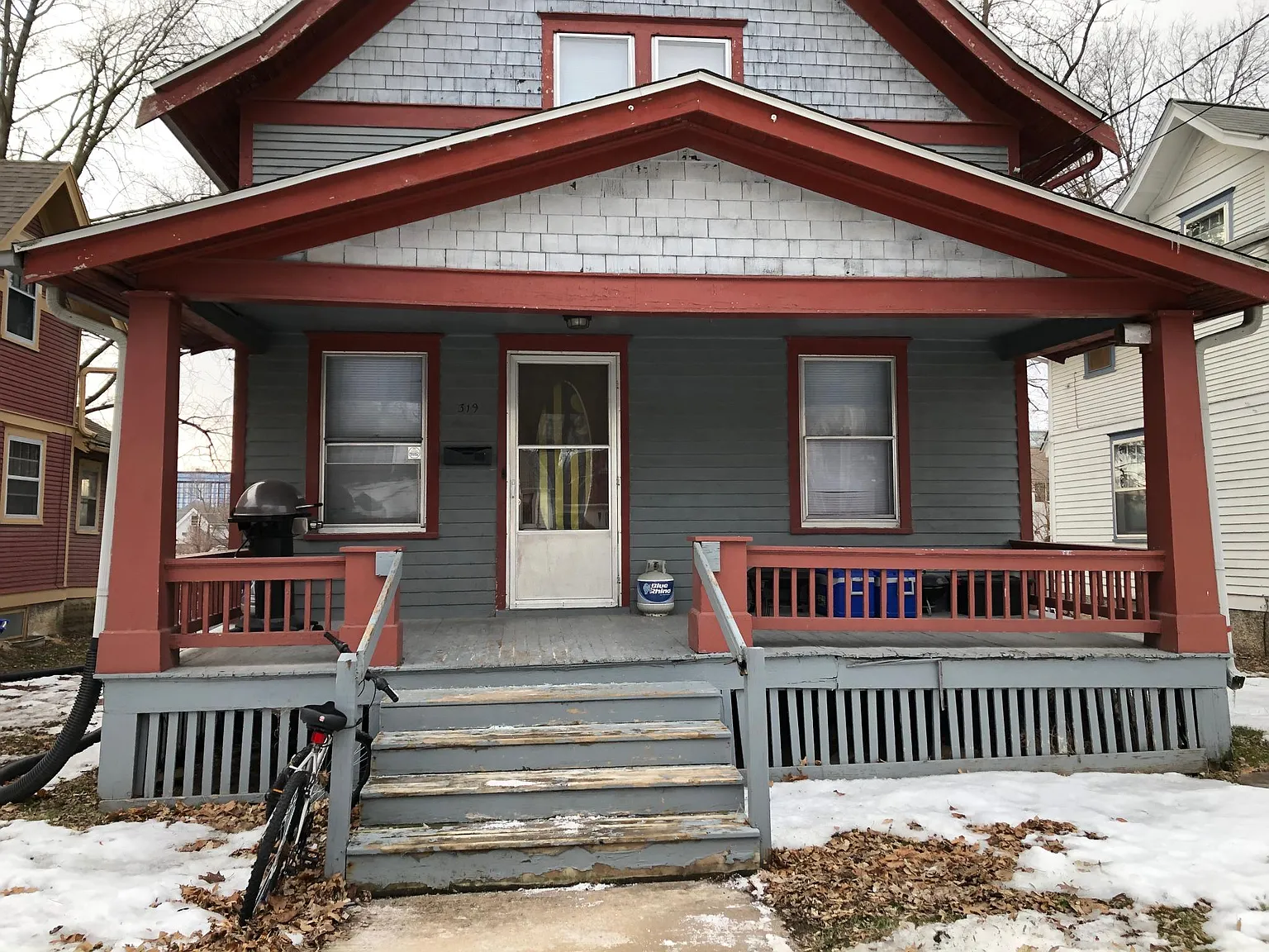 4 bed, 1436 sqft, $2,200 — Photo 1