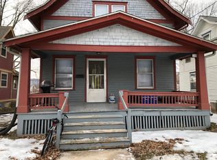 319 S Lucas St, Iowa City, IA 52240