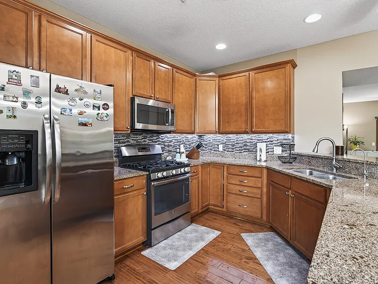 1806 Colonial Ln #4 — Photo 7