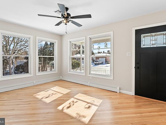 5th image of 896 Jamaica Blvd
