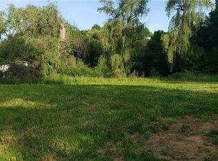 Lakeside Dr, Lakemore, OH 44250