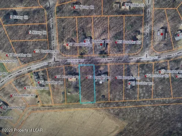 2709 Boulder Rd, Lake Ariel, PA 18436