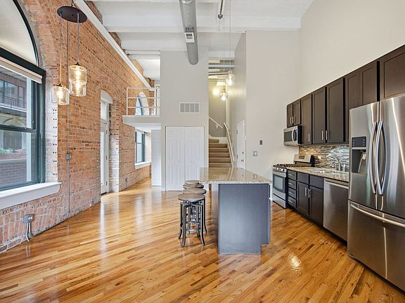5th image of 1439 S Michigan Ave APT 108